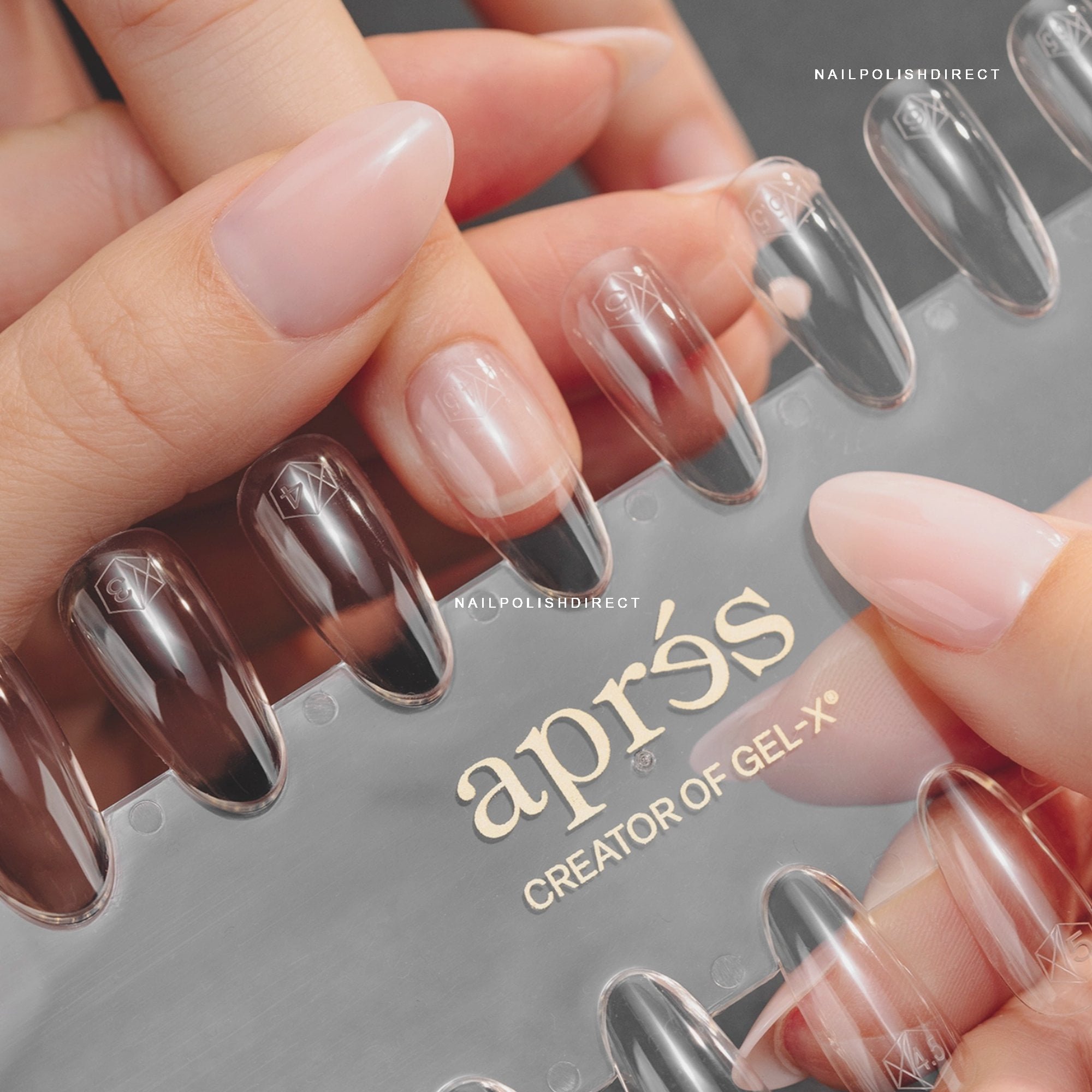 About Nails For U